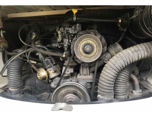 Volkswagen Kombi Vidriada