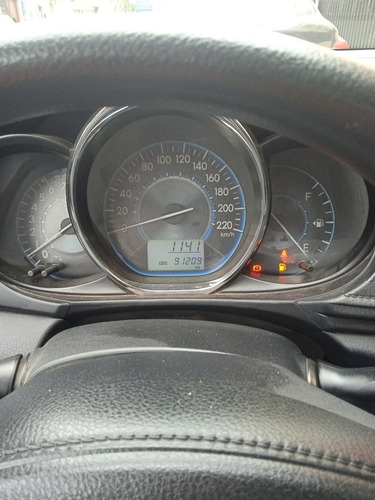 Toyota Yaris Semifull