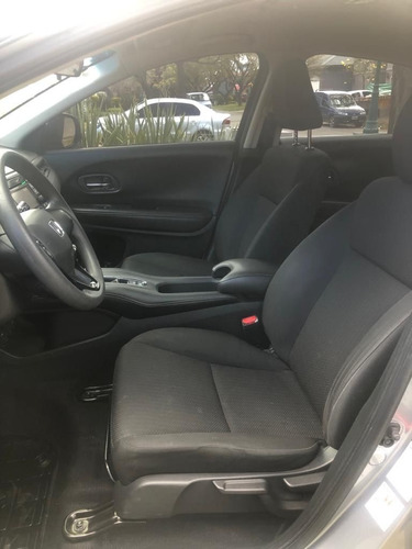 Imagen 5 de 13 de Honda Hr-v 1.8 Lx 2wd Cvt 2017