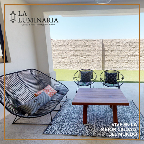 Imagen 5 de 30 de Casa Con Roof Garden