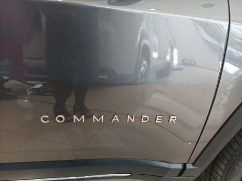 Imagen 6 de 20 de Commander Limited 1.3 Turbo 2023*
