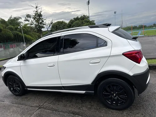 Onix Activ 2019