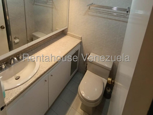 Apartamento En Alquiler En El Rosal 25-17389 Yf