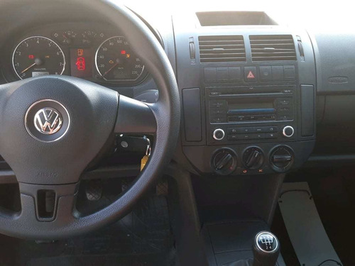 Imagem 8 de 14 de Volkswagen Polo Bluemotion 1.6 8v Flex