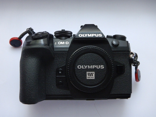 Camara Olympus M1 Mark2 