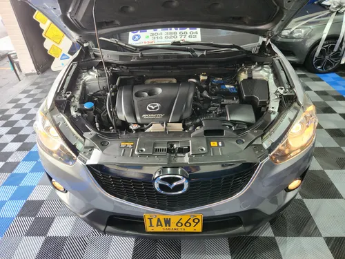 Mazda CX-5 2.0 Touring 4X4