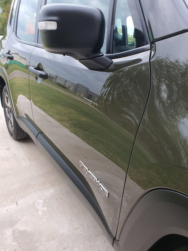 Jeep Renegade At6 Sport Plus 2017 Cuero Barreros Alfombras