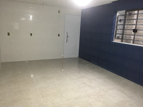 Imagem 2 de 6 de Serviço Instalador De Porcelanato Mão De Obra Especializado