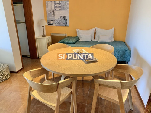 Imagen 11 de 29 de Venta De Apartamento De 1 Dormitorio En Brava Punta Del Este