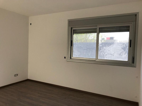 Imagen 12 de 19 de Casa En Lucas Abad Y Argerich - San Ignacio -