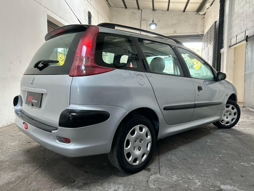Peugeot 206 1.6 Sw Xr Confort