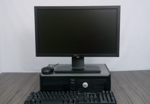 Super Computadora Monitor 19 4gb 500gb Disco Wifi De Regalo
