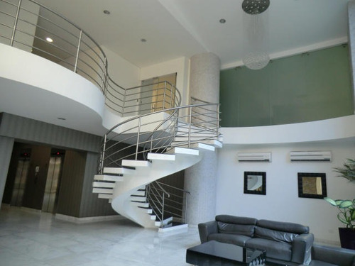 Imagen 3 de 14 de Venta De Apartamento En Ph Astoria, El Cangrejo 18-3237