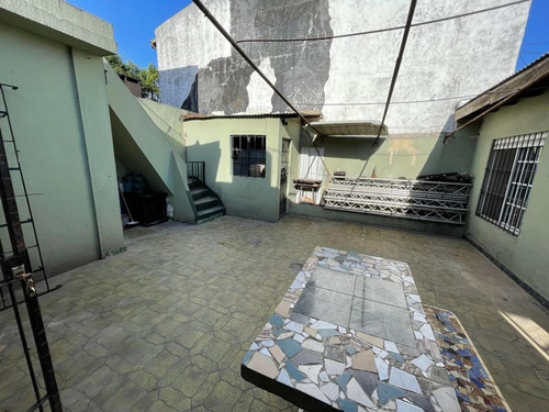 Imagen 17 de 26 de Venta De Casa 4 Amb. + Local + Dpto. 2 Amb. En San Miguel!