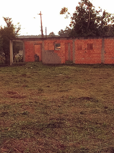 Imagem 6 de 13 de Terreno Bom Para Chácara Com Casa Semi Construída
