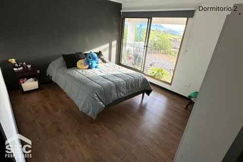 Vendo Parcela Con Gran Casa Y Piscina En Los Andes