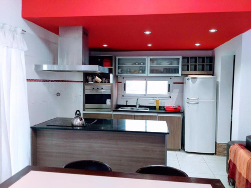 Imagen 1 de 19 de Casa - Roldan