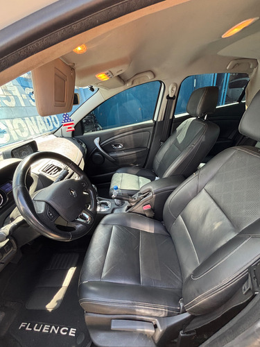 Renault Fluence 2.0 Dynamique Plus X-tronic Hi-flex 4p