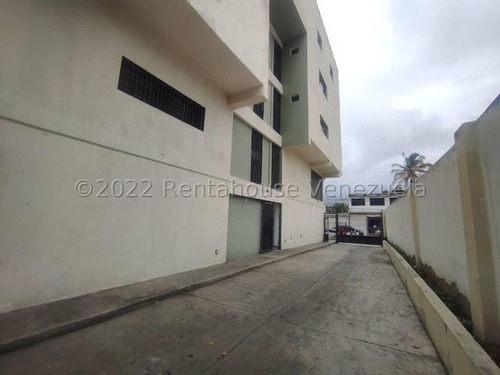 Imagen 20 de 30 de Oficina En Alquiler Cabudare Lara **código 22-26359 %% Jose Rivero Asesor: 0414/351/65/69