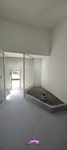Alquiler Local 52m² La Tablada
