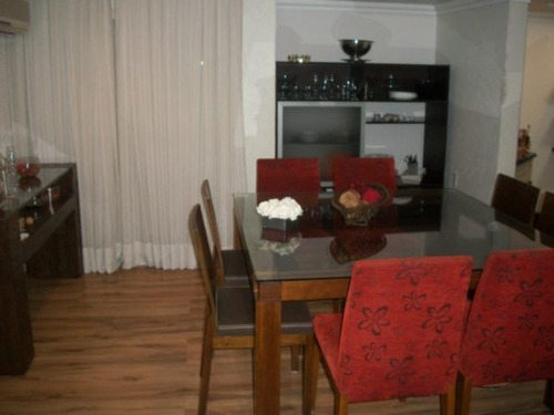 Casa Em Jardim Itu Com 3 Dormitórios - Vi3659
