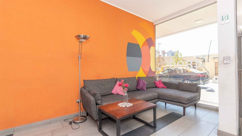 Departamento En Venta De 2 Dorm+2 Baños En Estación Cent