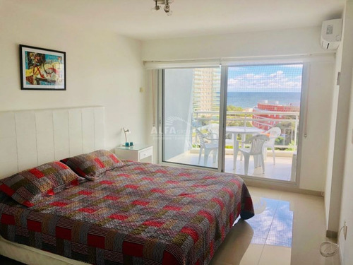 Imagen 9 de 18 de Apartamento En Alquiler Y Alquiler, Mansa, Punta Del Este