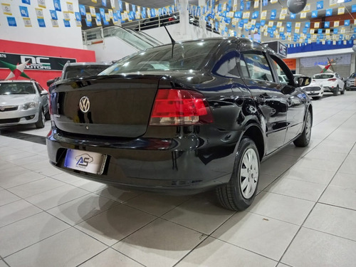 Volkswagen Voyage 1.0 2011