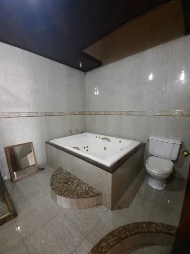 Vendo Maravilhosa Casa Em Vila Valqueire.