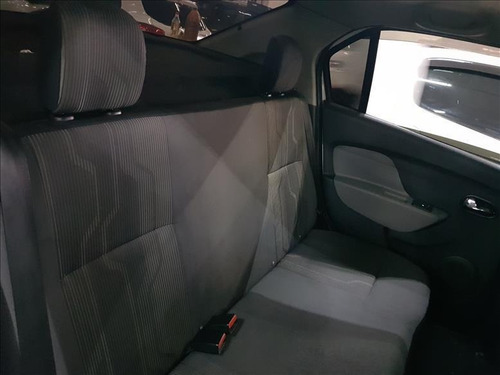 Imagem 7 de 11 de Renault Logan 1.0 12v Sce Expression Avantage