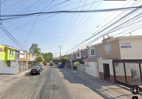 Casa Ubicada En Colonia Parques Del Nilo Guadalajara Jalisco. Con 2 Recamaras Y 121m2. A Unos Minutos De Tlaquepaque Centro.