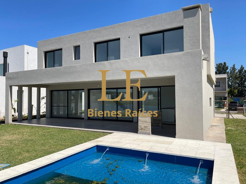 Casa En Venta Santa Ana A La Laguna
