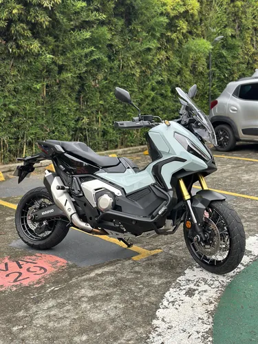 Honda Xadv 750 2024