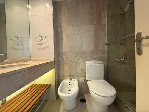 Venta Departamento 3 Amb, River View, Puerto Madero.