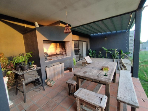 Imagen 14 de 16 de Gran Casa En Venta En Colinas De Carrasco - Amplio Terreno