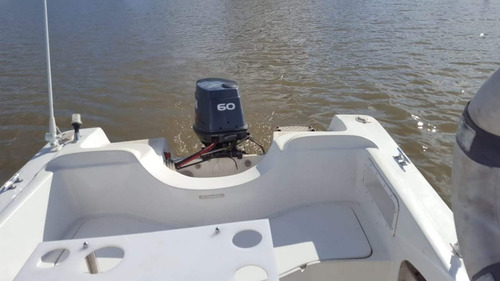 Lancha Trakker Tr 6.25 Yamaha 60hp 2t 50 Horas Año 2015