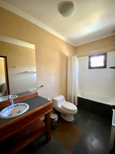 Estilo Colonial Con Increíble Vista Al Cerro La Campana