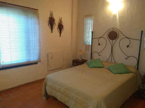 Imagen 21 de 25 de Hermosa Casa En Barrio Altos De Robles