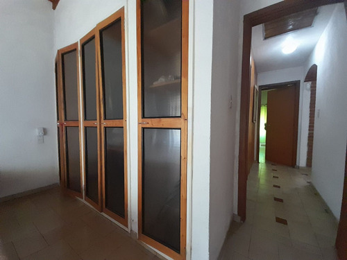 Venta Casa Quinta 3 Amb 2 Lotes Con Piscina