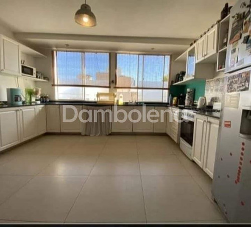Imagen 6 de 11 de Departamento Ph En Venta O Permuta Ubicado En Olivos, Vicente López, G.b.a. Zona Norte