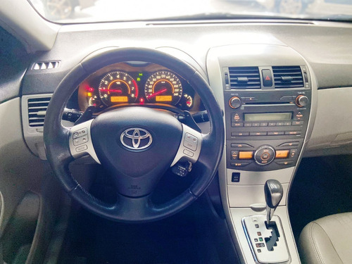 Imagem 6 de 6 de Toyota Corolla Xei 2.0 2012/2012 Prata