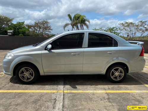 Chevrolet Aveo Lt - Sincronica
