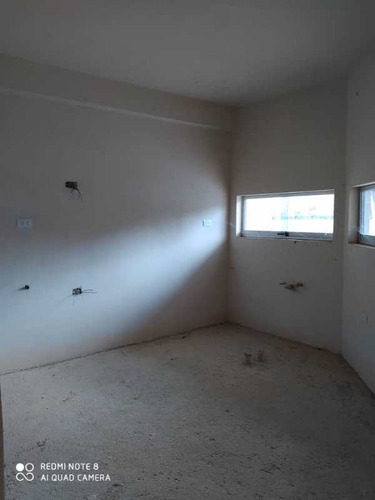 Imagen 3 de 19 de Town House En Res. Altos De Acarigua, Mañongo Cod: Foth-234
