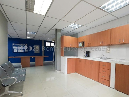 Francisco Rojas Norscia Rentahouse Te Alquila, Magnifico Galpón Industrial En Barquisimeto, En Zona Ideal Para Tu Fabrica O Almacén Y Empresas Del Ramo Manufacturero, 2 3 - 2 8 0 2 5, Llama Ya!!!