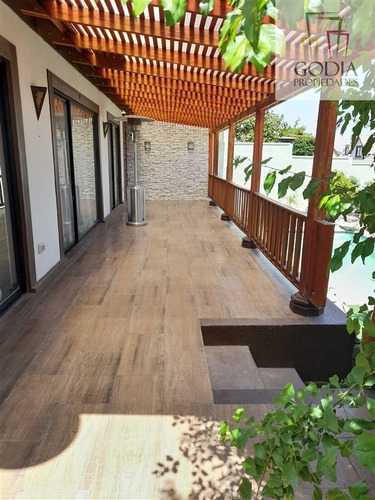 Imagen 16 de 30 de Casa En Venta De 4 Dorm. En La Florida