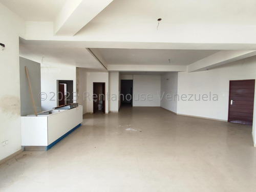 José Trivero Vende Espectacular Apartamento Ubicado En El Triangulo Del Este Barquisimeto