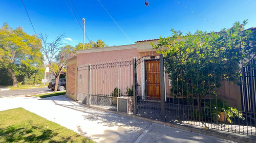 Venta Casa En Las Heras