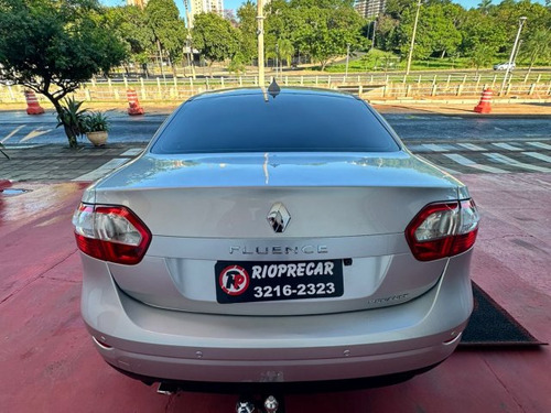 Renault Fluence Fluence 2.0 DYNAMIQUE 16V FLEX 4P AUTOMÁTICO