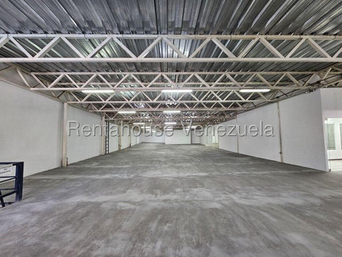 Galpón En Alquiler San Agustin, Centro, Nuevo Circo Mls 25-18530