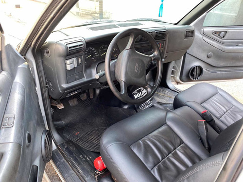Imagem 7 de 15 de Chevrolet S10 2000 2.8 Std 4x2 2p